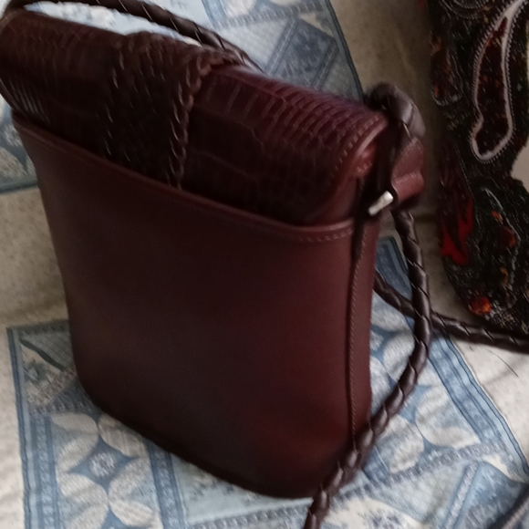 Brighton Collection - Picture 3 of 3